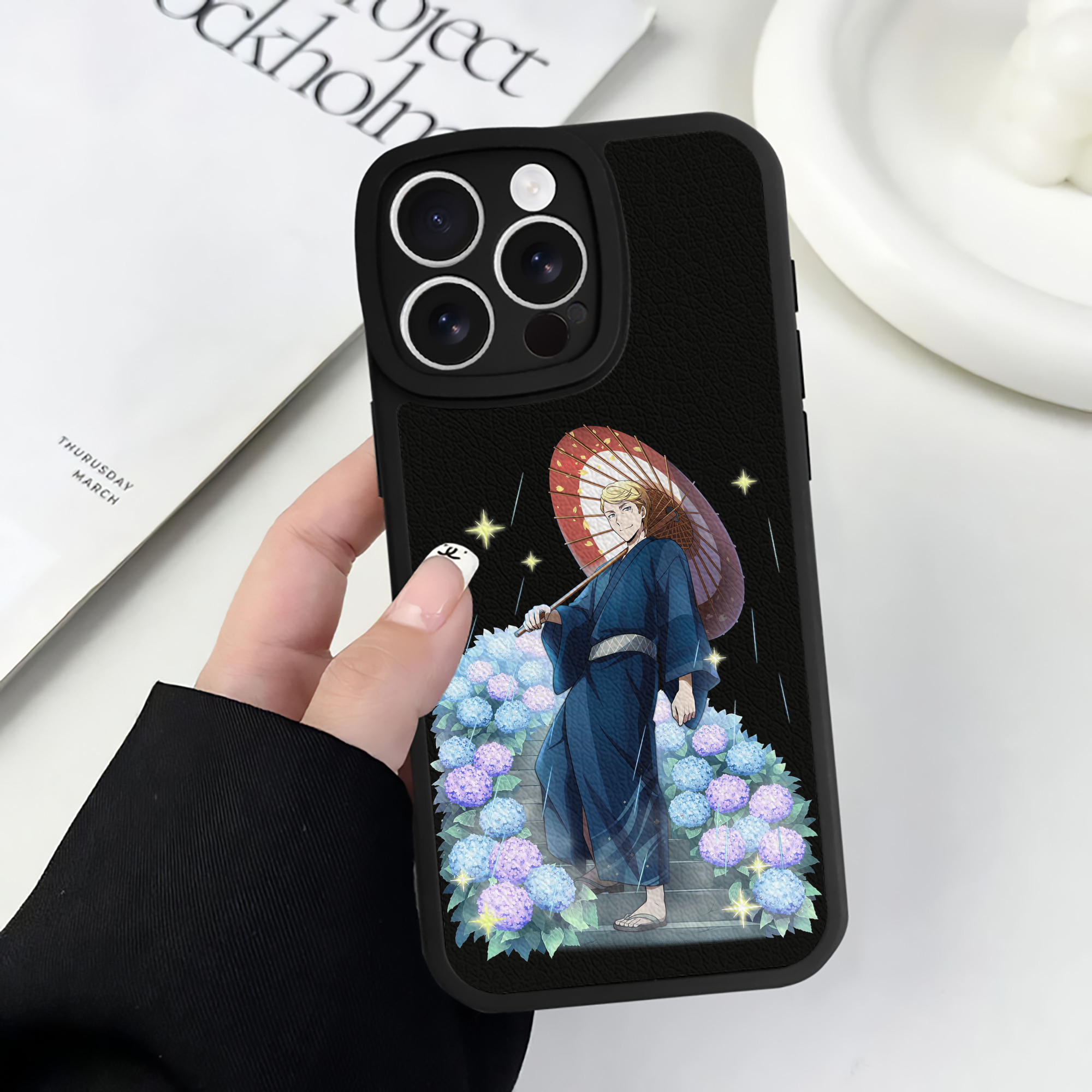 （画像用） 文豪ストレイドッグス Bungo Stray Dogs 【iPhone 16シリーズ対応】シリコンスマホケース（レザー調） 材質：シリコン